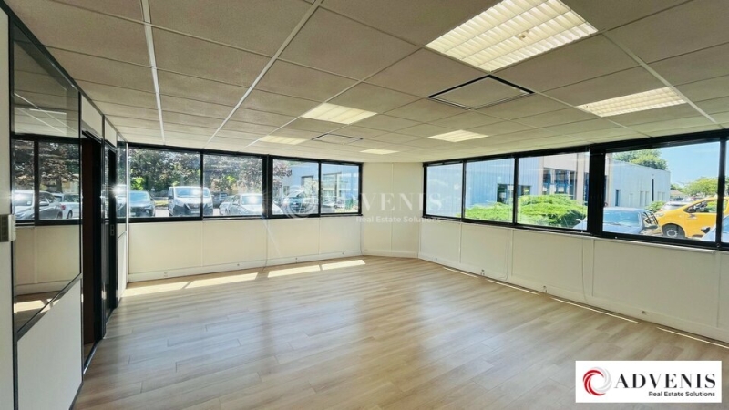 Location Bureaux GRADIGNAN (33170) - Photo 10