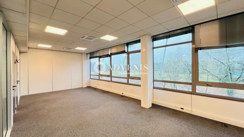 Location Bureaux PESSAC (33600) - Photo 10