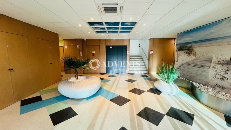 Location Bureaux PESSAC (33600) - Photo 4