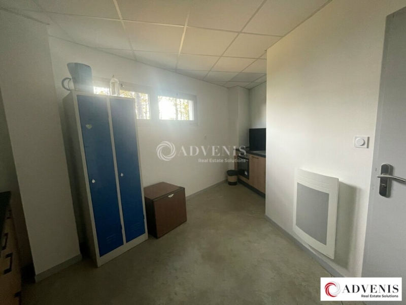 Location Activités Entrepôts PESSAC (33600) - Photo 13