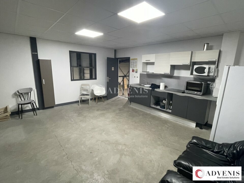 Location Activités Entrepôts SAINT-LOUBÈS (33450) - Photo 8