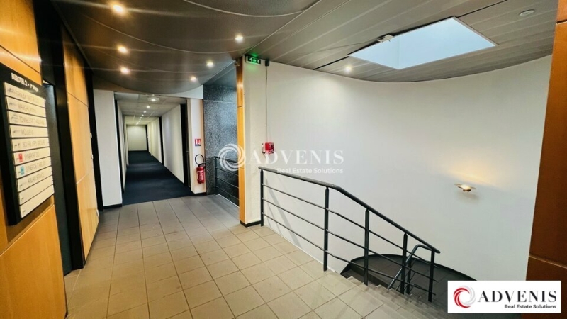 Vente Investisseur Bureaux BORDEAUX (33300) - Photo 7