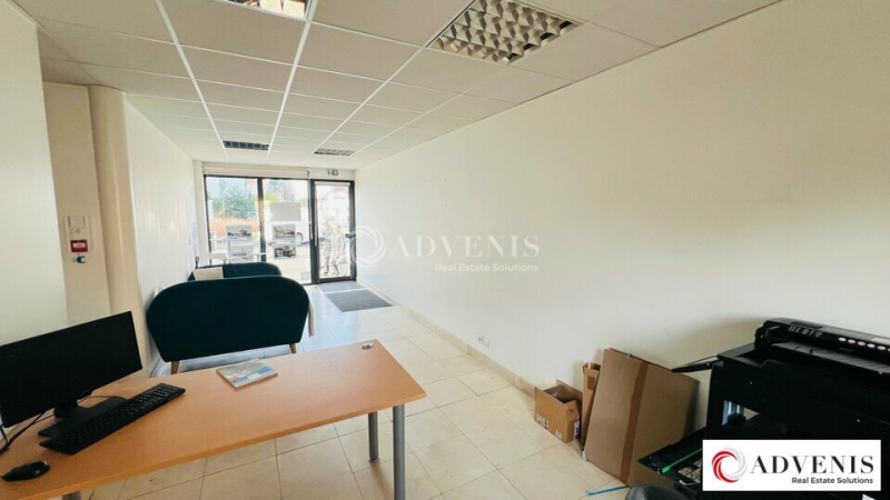 Location Commerces BORDEAUX (33200) - Photo 4