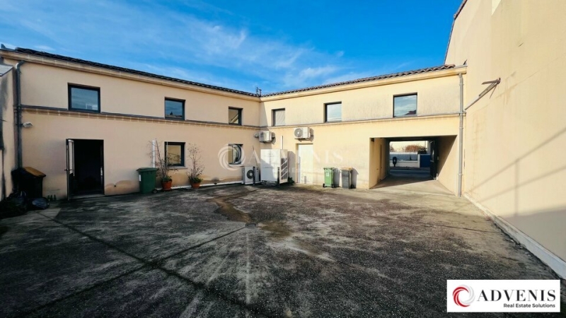 Location Commerces BORDEAUX (33200) - Photo 8