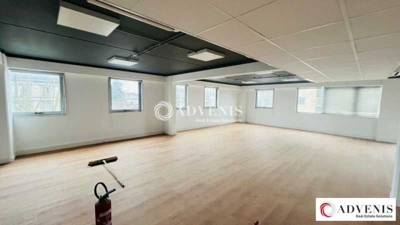 Location Bureaux BORDEAUX (33000) - Photo 4
