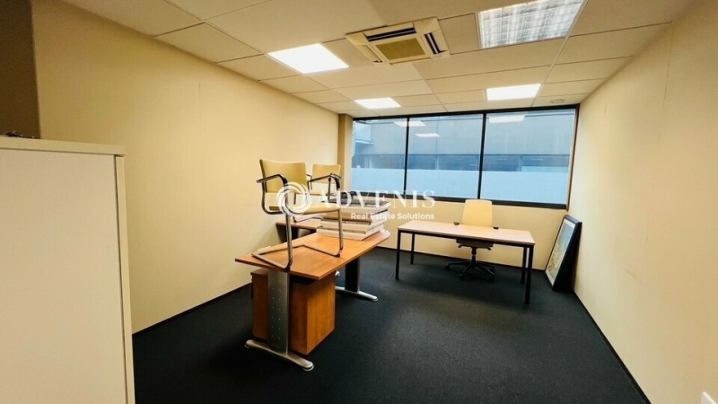 Location Bureaux BRUGES (33520) - Photo 7