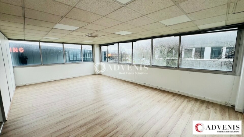 Location Bureaux BORDEAUX (33300) - Photo 5