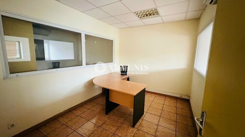 Location Bureaux GRADIGNAN (33170) - Photo 8