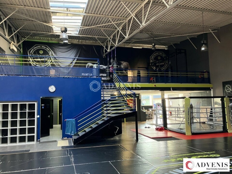 Location Commerces PESSAC (33600) - Photo 4