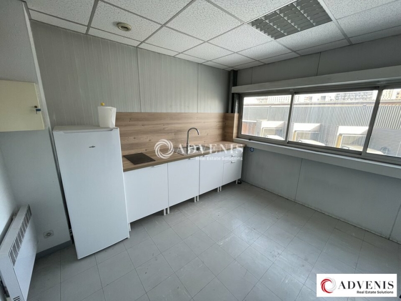 Location Activités Entrepôts BORDEAUX (33000) - Photo 4