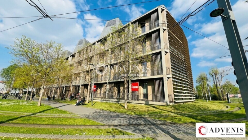 Location Bureaux BORDEAUX (33300) - Photo 1