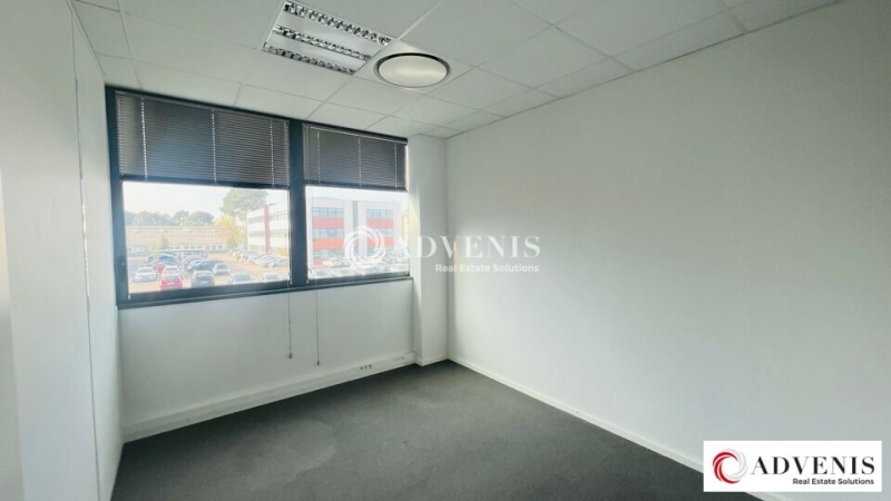 Location Bureaux PESSAC (33600) - Photo 6