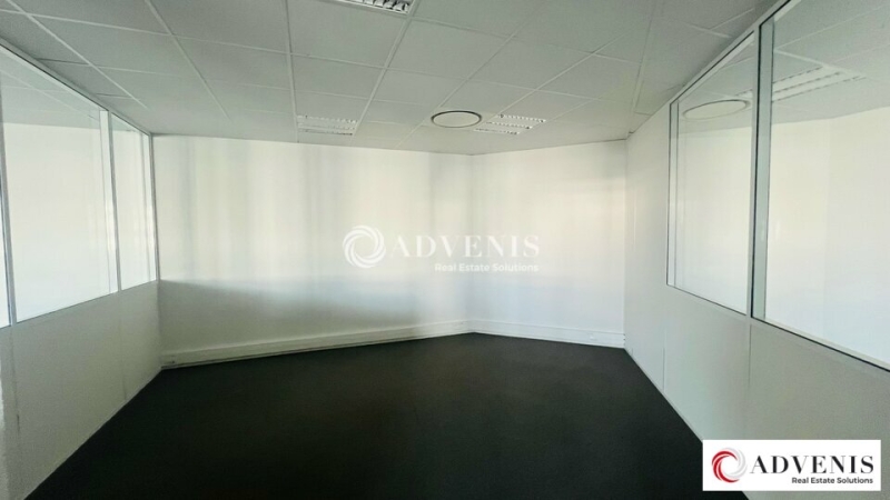 Location Bureaux PESSAC (33600) - Photo 7