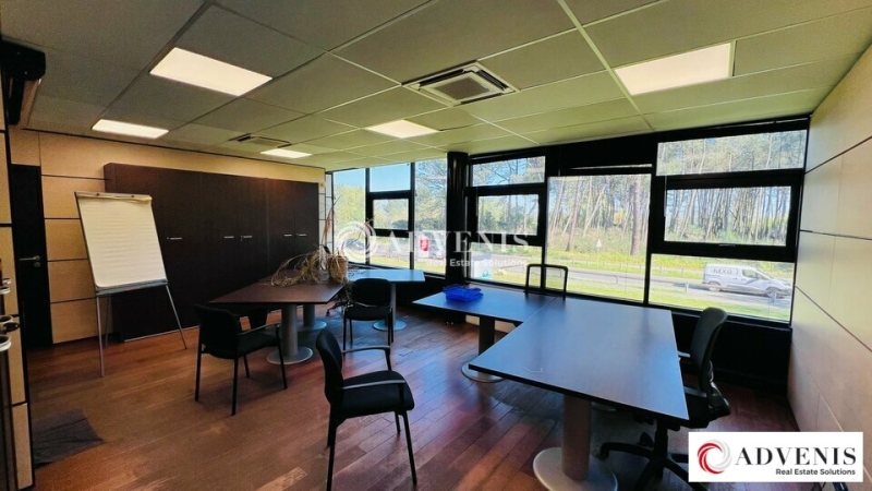 Vente Investisseur Bureaux BRUGES (33520) - Photo 7