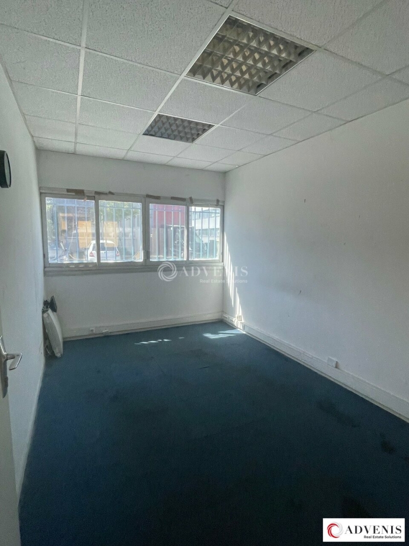 Location Activités Entrepôts BLANQUEFORT (33290) - Photo 5