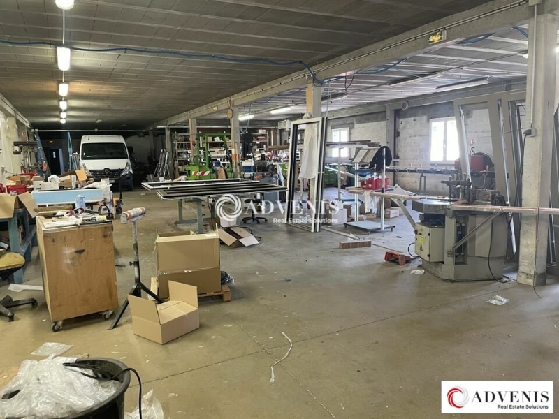 Location Activités Entrepôts AMBARÈS ET LAGRAVE (33440) - Photo 6