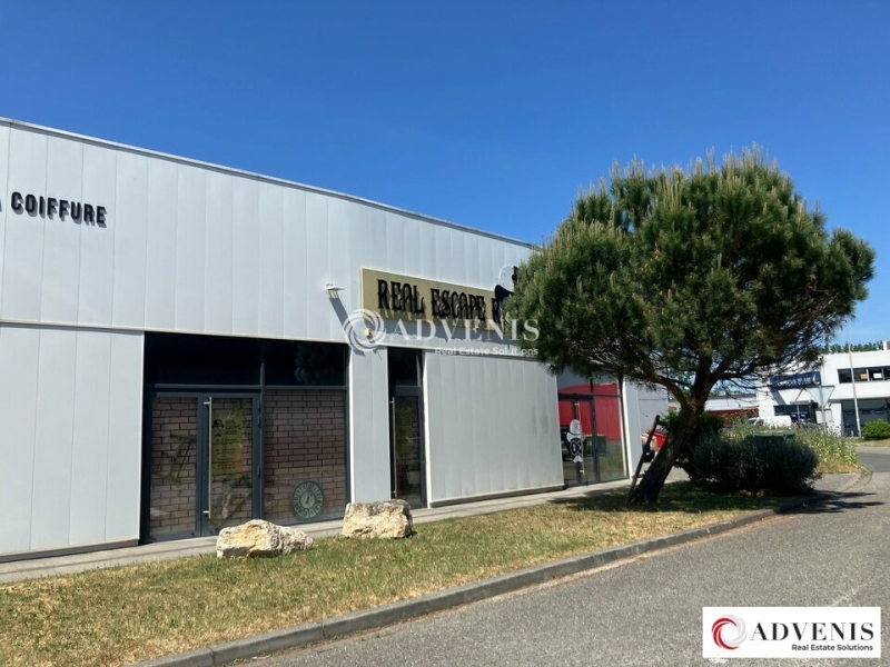 Location Commerces MÉRIGNAC (33700) - Photo 2