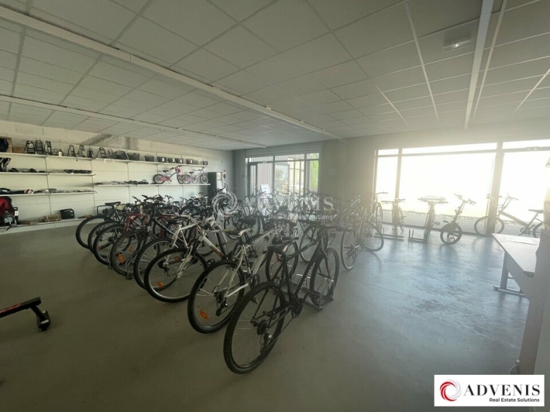 Location Activités Entrepôts AMBARÈS ET LAGRAVE (33440) - Photo 7