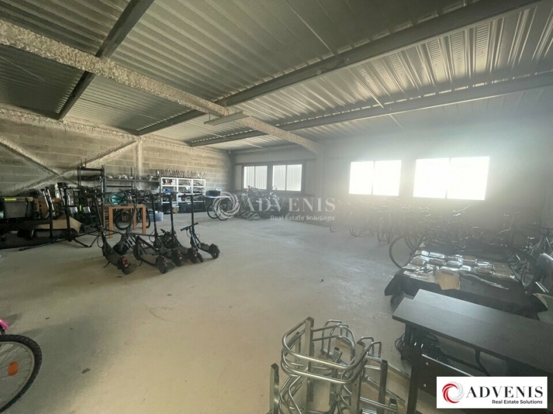Location Activités Entrepôts AMBARÈS ET LAGRAVE (33440) - Photo 9