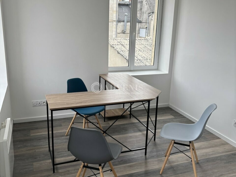 Location Bureaux SAINT FLORENT SUR CHER (18400) - Photo 1