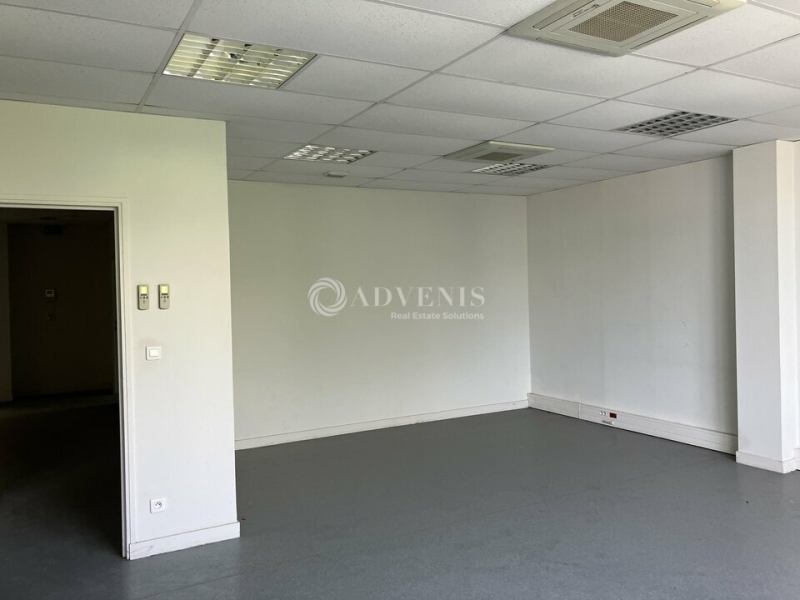 Location Bureaux BOURGES (18000) - Photo 5
