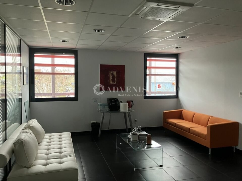 Location Bureaux BOURGES (18000) - Photo 2