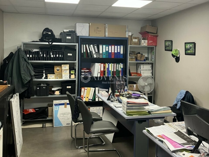 Vente Investisseur Commerces BOURGES (18000) - Photo 3