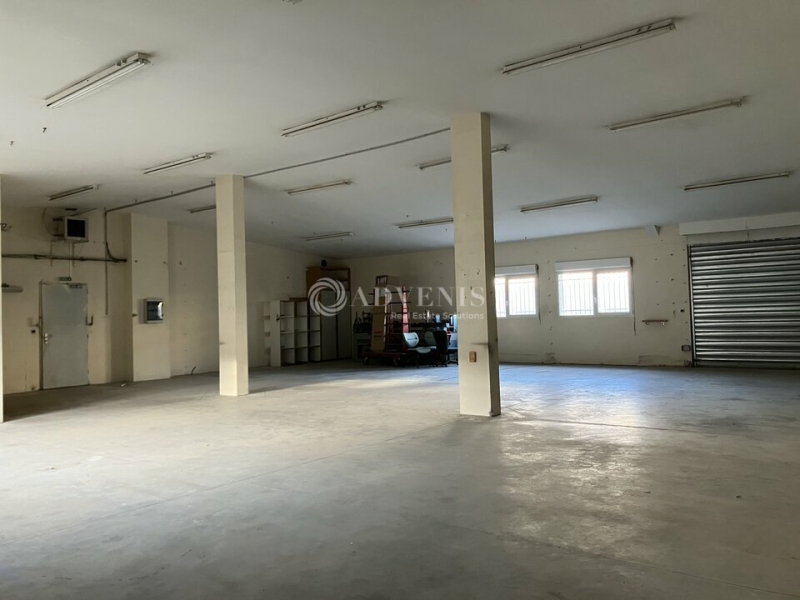 Location Activités Entrepôts FOECY (18500) - Photo 2