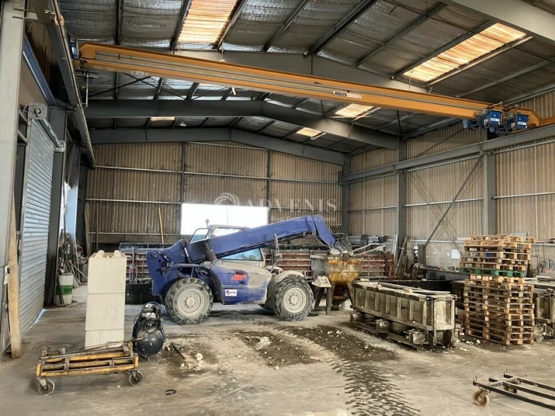 Location Activités Entrepôts MEREAU (18120) - Photo 4