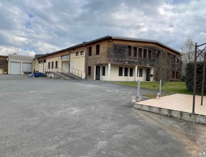 Location Bureaux et activités légères PERIGUEUX (24000) - Photo 10