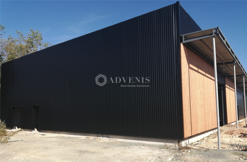 Location Commerces TONNAY CHARENTE (17430) - Photo 6