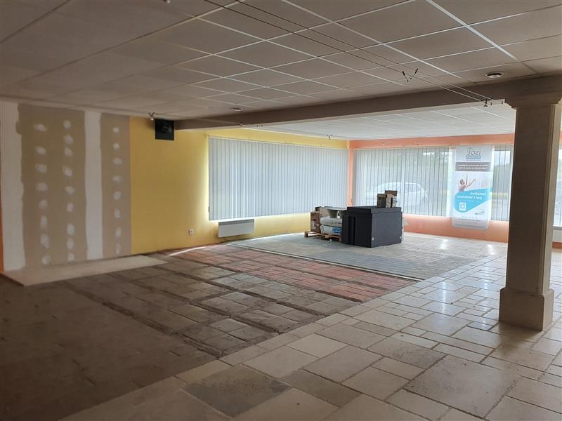 Location Bureaux et activités légères CHAZELLES (16380) - Photo 5