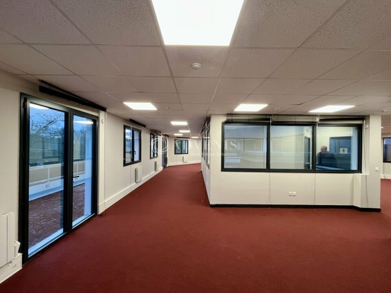 Location Bureaux SAINT OUEN L'AUMONE (95310) - Photo 8