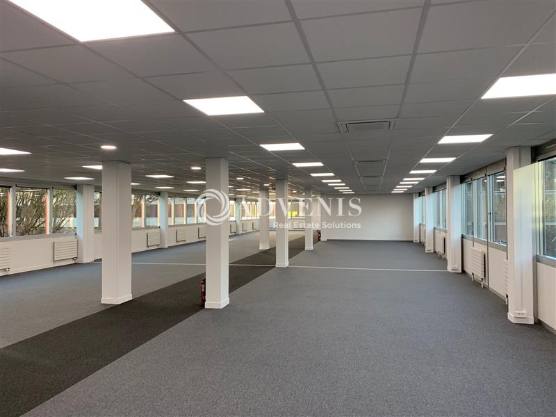 Location Bureaux CERGY (95800) - Photo 3