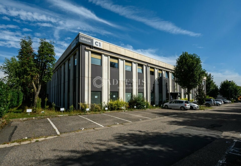 Location Bureaux CERGY (95800) - Photo 1