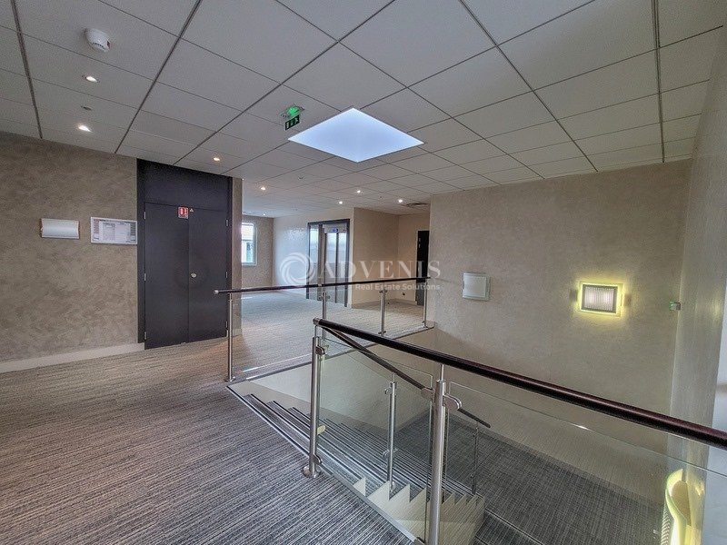 Location Bureaux CERGY (95800) - Photo 6