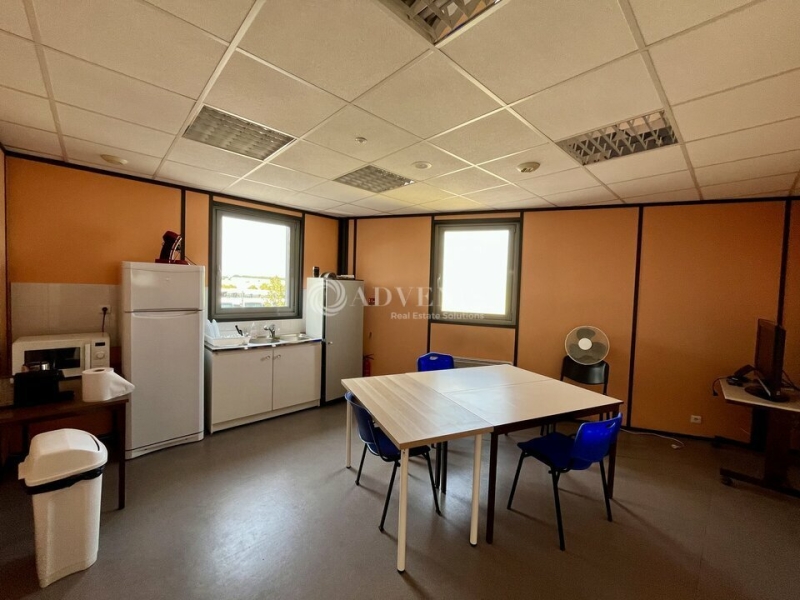 Location Activités Entrepôts MAGNY EN VEXIN (95420) - Photo 11