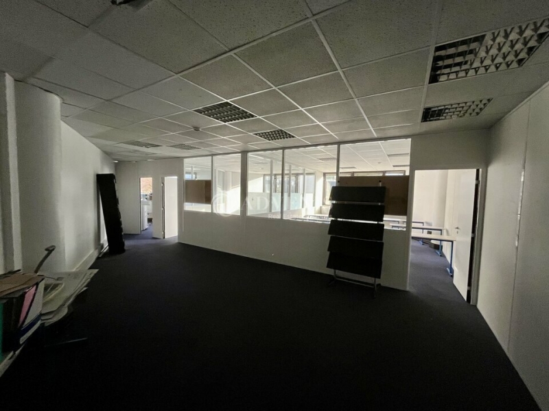 Vente Investisseur Bureaux ARGENTEUIL (95100) - Photo 8
