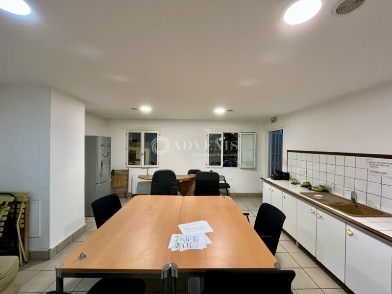 Location Activités Entrepôts SAINT OUEN L'AUMONE (95310) - Photo 10