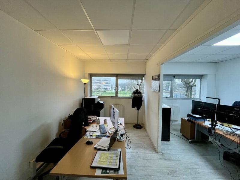 Location Activités Entrepôts SAINT OUEN L'AUMONE (95310) - Photo 8