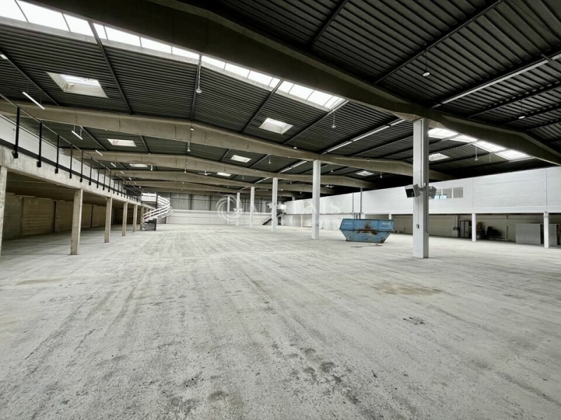 Location Entrepôts SAINT OUEN L'AUMONE (95310) - Photo 7