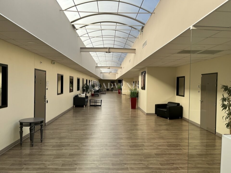 Location Bureaux BEZONS (95870) - Photo 2