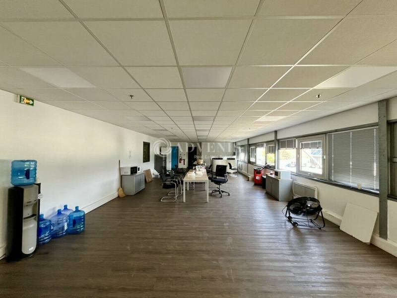 Location Entrepôts SAINT OUEN L'AUMONE (95310) - Photo 6