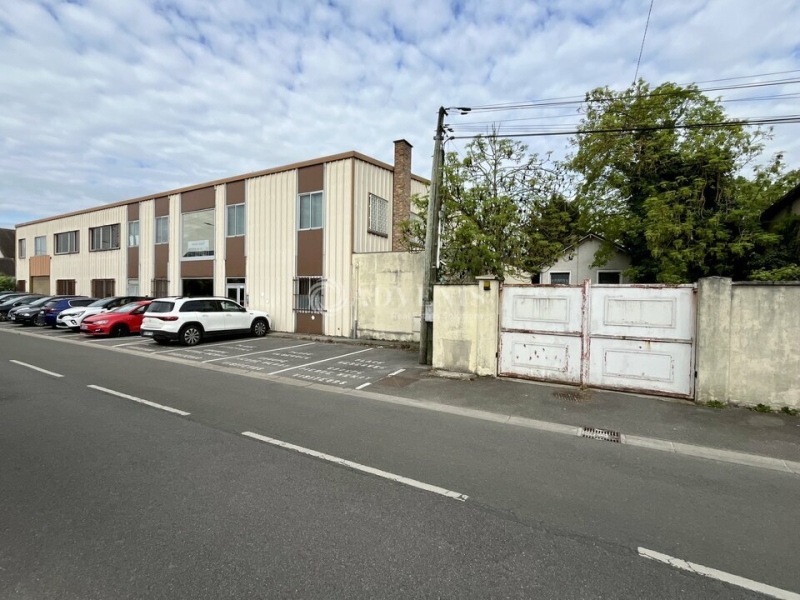 Vente Investisseur Bureaux ERAGNY (95610) - Photo 1