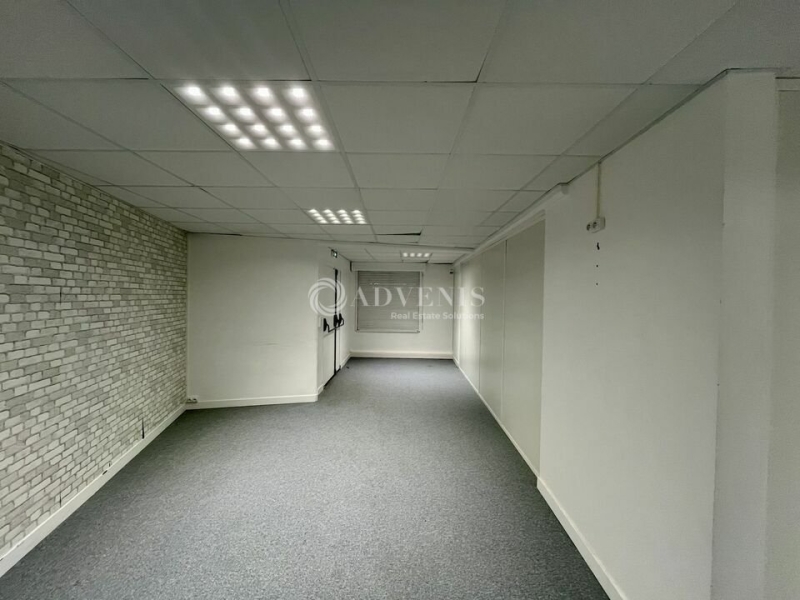 Location Bureaux CERGY (95800) - Photo 3
