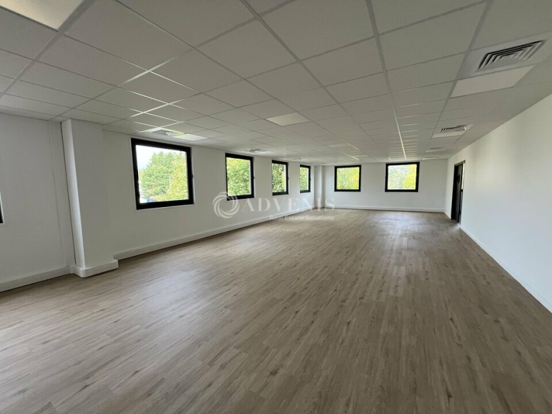 Location Activités Entrepôts COURCOURONNES (91080) - Photo 2