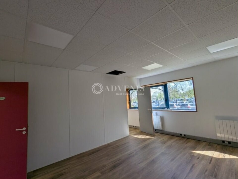 Location Bureaux SAVIGNY LE TEMPLE (77176) - Photo 4