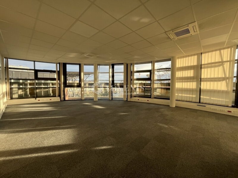 Vente Investisseur Bureaux MELUN (77000) - Photo 8