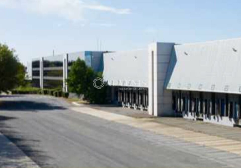 Location Entrepôts SAVIGNY LE TEMPLE (77176) - Photo 3