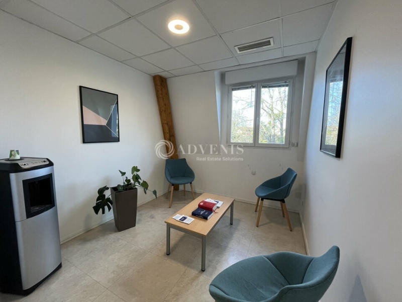 Vente Investisseur Bureaux DAMMARIE LES LYS (77190) - Photo 9